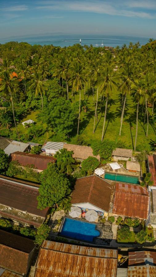 Family Garden Homestay Senggigi Exteriör bild