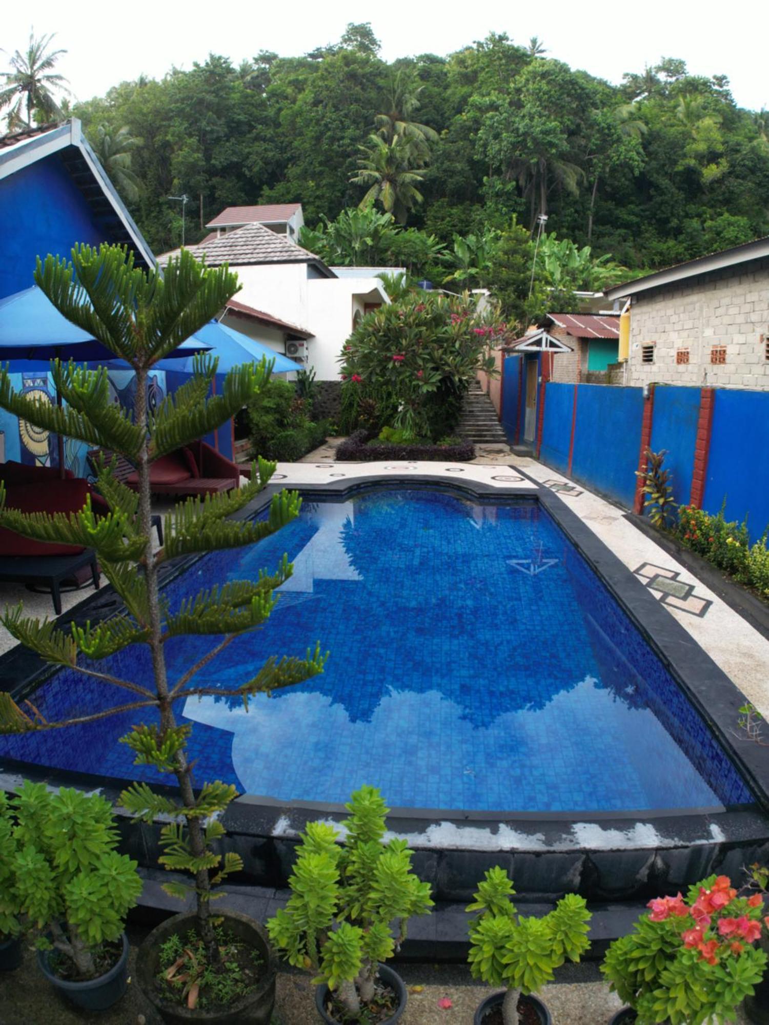 Family Garden Homestay Senggigi Exteriör bild