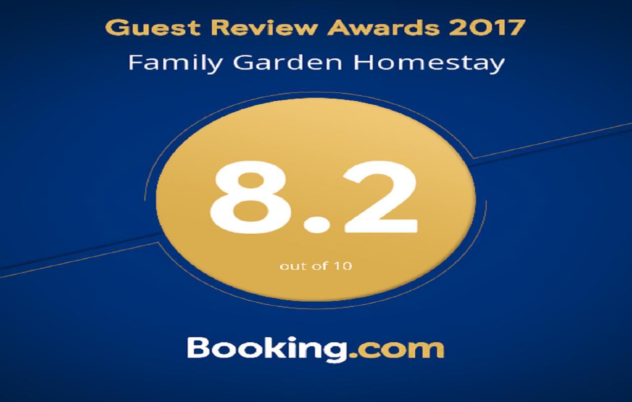 Family Garden Homestay Senggigi Exteriör bild